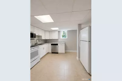 3-17 Curve Street #9, Branford, CT 06405 - Photo 3