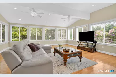 24 Brookview Drive, Glastonbury, CT 06033 - Photo 17