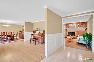 24 Brookview Dr, Glastonbury, CT 06033 - Photo 3