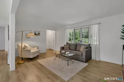 11 Brookside Court, East Hampton, CT 06424 - Photo 5