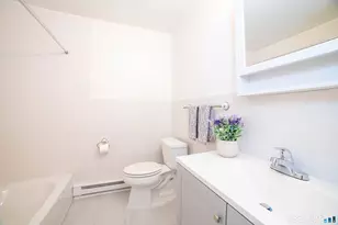 637 Cove Rd, Stamford, CT 06902 - Photo 11
