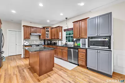286 California Street, Stratford, CT 06615 - Photo 21