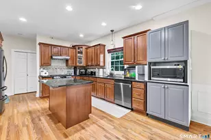 286 California St, Stratford, CT 06615 - Photo 21