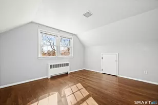 111 Mayweed Rd, Fairfield, CT 06824 - Photo 13