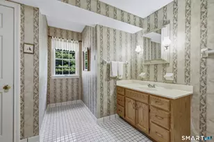 55 Dartmoor Rd, Enfield, CT 06082 - Photo 23