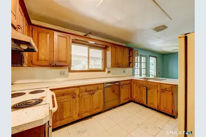 951 Woodruff Street, Southington, CT 06489 - Photo 9