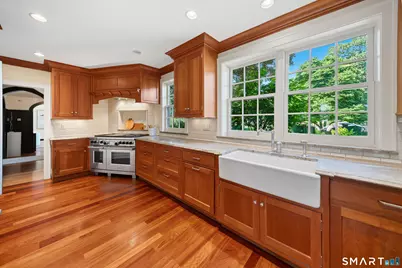 1716 Shippan Avenue, Stamford, CT 06902 - Photo 5