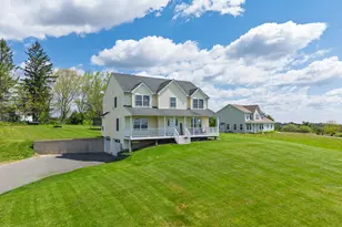 27 Maggie Court, Plymouth, CT 06786 - Photo 1