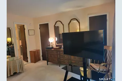 237 Strawberry Hill Avenue #23, Stamford, CT 06902 - Photo 9