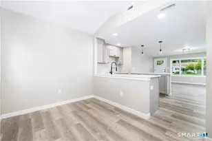 17 Audette Dr, Wallingford, CT 06492 - Photo 9