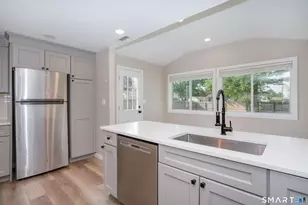 17 Audette Dr, Wallingford, CT 06492 - Photo 5