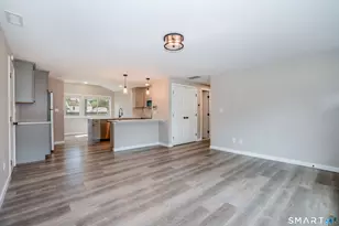 17 Audette Dr, Wallingford, CT 06492 - Photo 11