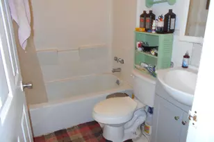 25 Donna Dr, New Haven, CT 06511 - Photo 5
