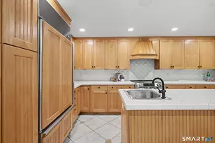 222 Silver Hill Ln, Stamford, CT 06905 - Photo 21