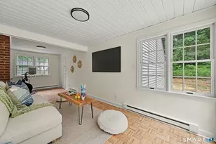 222 Silver Hill Ln, Stamford, CT 06905 - Photo 9