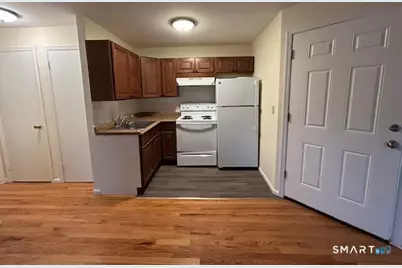 43 Seaview Avenue #5, Stamford, CT 06902 - Photo 1