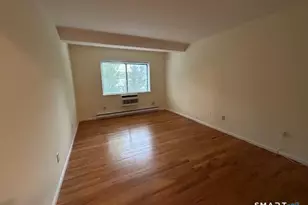 43 Seaview Ave, Stamford, CT 06902 - Photo 5