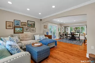 33 Wayne Dr, East Lyme, CT 06333 - Photo 5