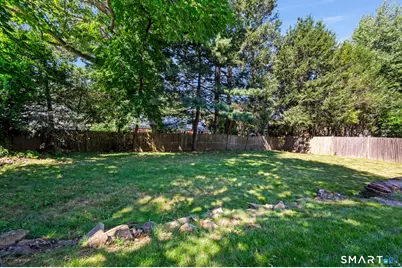 35 Fairwood Farms Drive, West Hartford, CT 06107 - Photo 27