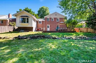 35 Fairwood Farms Dr, West Hartford, CT 06107 - Photo 31