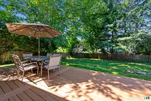 35 Fairwood Farms Dr, West Hartford, CT 06107 - Photo 29