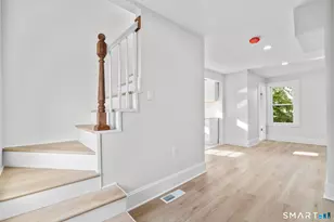 39 Edwards St, Hamden, CT 06517 - Photo 5