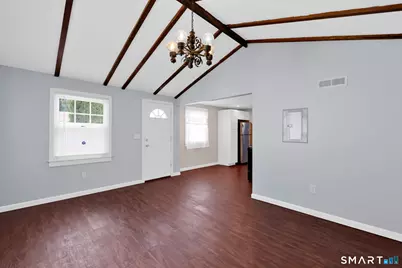 7 James Street, East Haven, CT 06512 - Photo 9