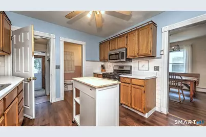 235 Union Avenue, West Haven, CT 06516 - Photo 15