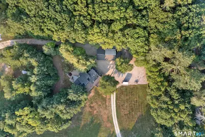 564 Hubbard Road, Killingly, CT 06241 - Photo 3