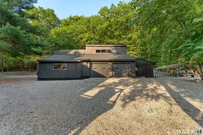 564 Hubbard Road, Killingly, CT 06241 - Photo 5