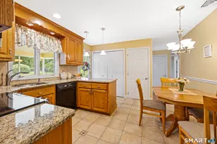 8 Lindsley Dr, Wolcott, CT 06716 - Photo 9