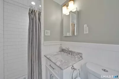 4 Lincoln Lane, Simsbury, CT 06089 - Photo 23