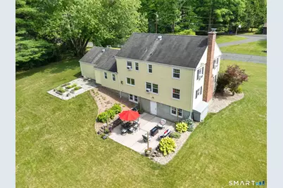 4 Lincoln Lane, Simsbury, CT 06089 - Photo 3