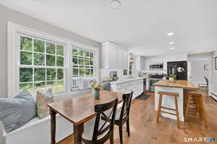 4 Lincoln Ln, Simsbury, CT 06089 - Photo 11