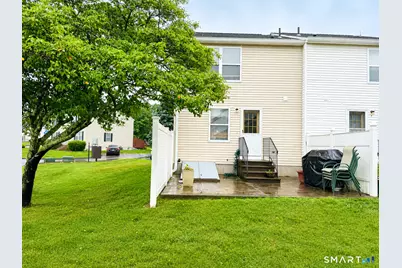 1 Holly Lane #1, Glastonbury, CT 06033 - Photo 3