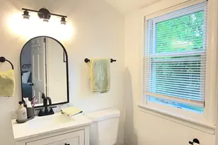 530 Bloomfield Ave, Bloomfield, CT 06002 - Photo 29