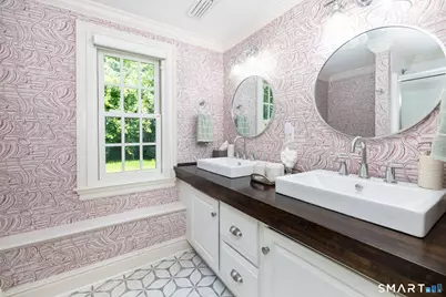 82 Ledyard Road, West Hartford, CT 06117 - Photo 31