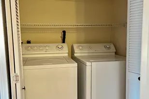 1 Valley Rd, Stamford, CT 06902 - Photo 9