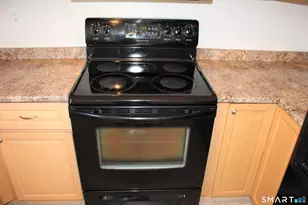 522 Blackstone Vlg, Meriden, CT 06450 - Photo 21