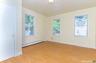 237 Bishop St, Waterbury, CT 06704 - Photo 13
