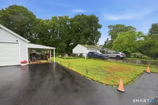 40 Convent Ave, Norwich, CT 06360 - Photo 5