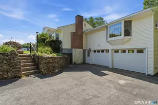 44 Occum Ln, Montville, CT 06382 - Photo 5