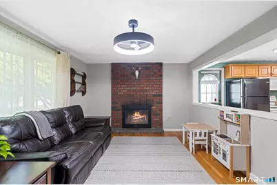 24 Kennedy Drive, Enfield, CT 06082 - Photo 13