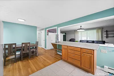 24 Kennedy Drive, Enfield, CT 06082 - Photo 11