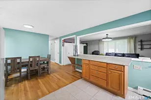 24 Kennedy Dr, Enfield, CT 06082 - Photo 11