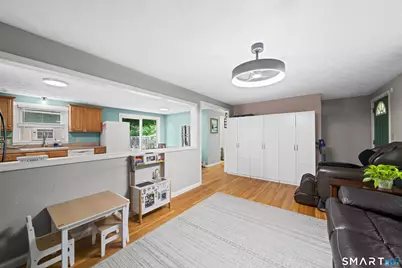 24 Kennedy Drive, Enfield, CT 06082 - Photo 15