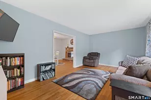 53 Colleen St, Killingly, CT 06239 - Photo 5