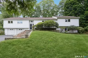 4 Nappa Ln, Westport, CT 06880 - Photo 1