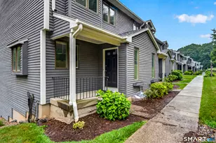 59 Ridge Rd, Wethersfield, CT 06109 - Photo 3