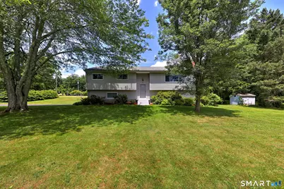 31 Paugussett Road, Newtown, CT 06482 - Photo 1